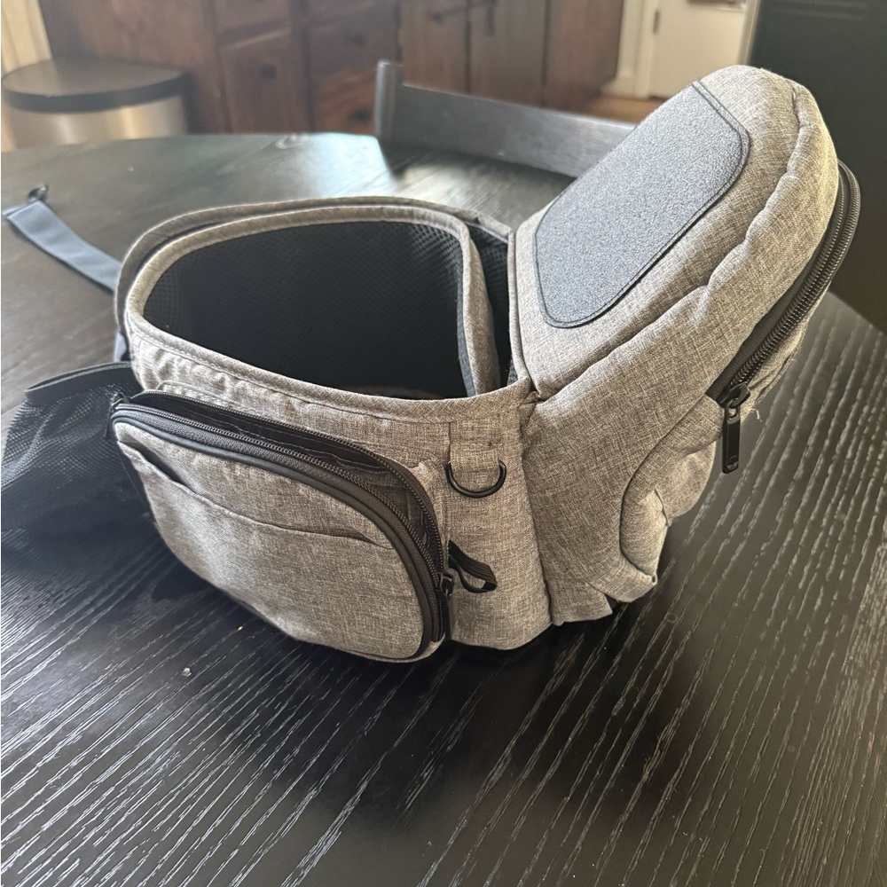 Tushbaby Hip Carrier – Grey | Excellent Condition  ✨ - Picture 2 of 11
